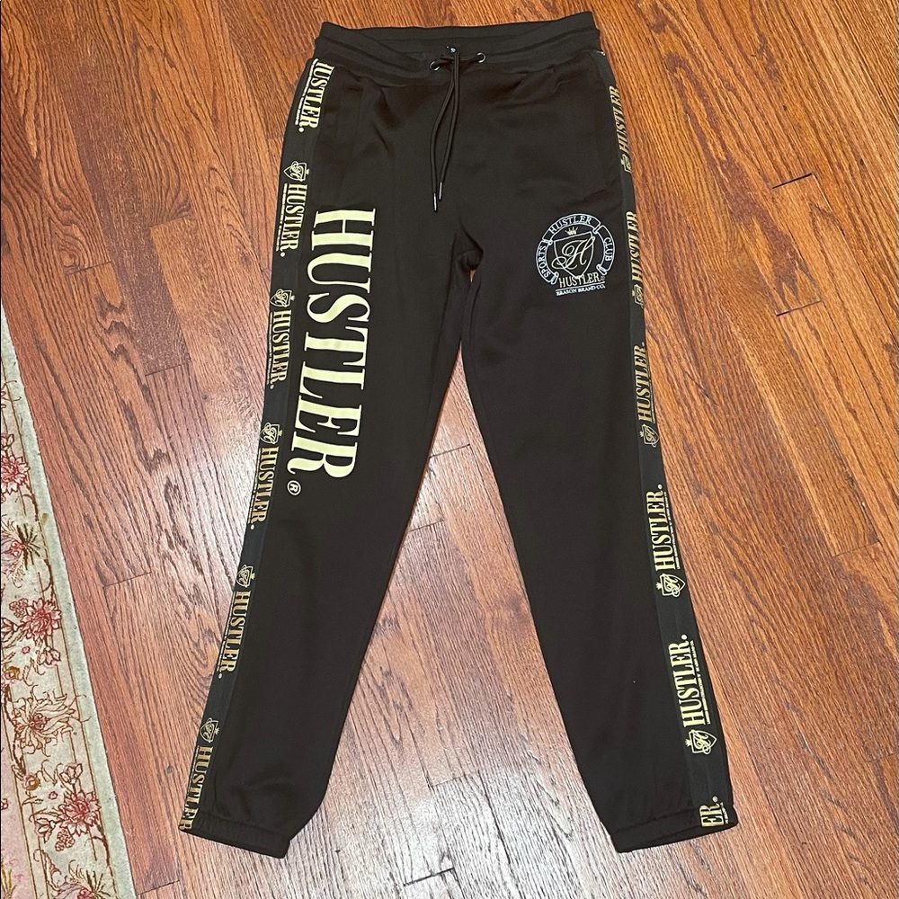Brand new men’s sweatpants joggers.